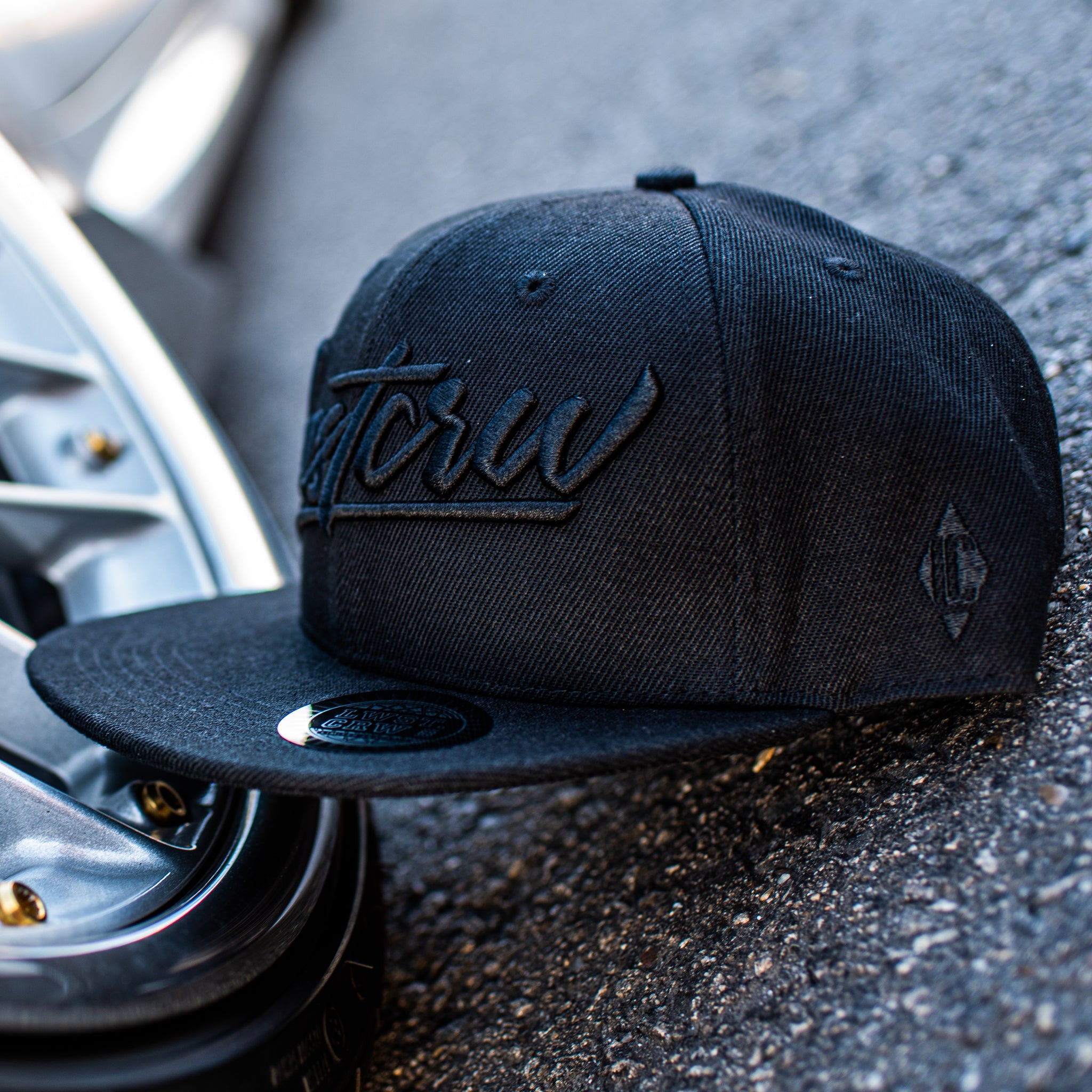 Snapback - "ALL BLACK" B-Ware - LWSTCRW™